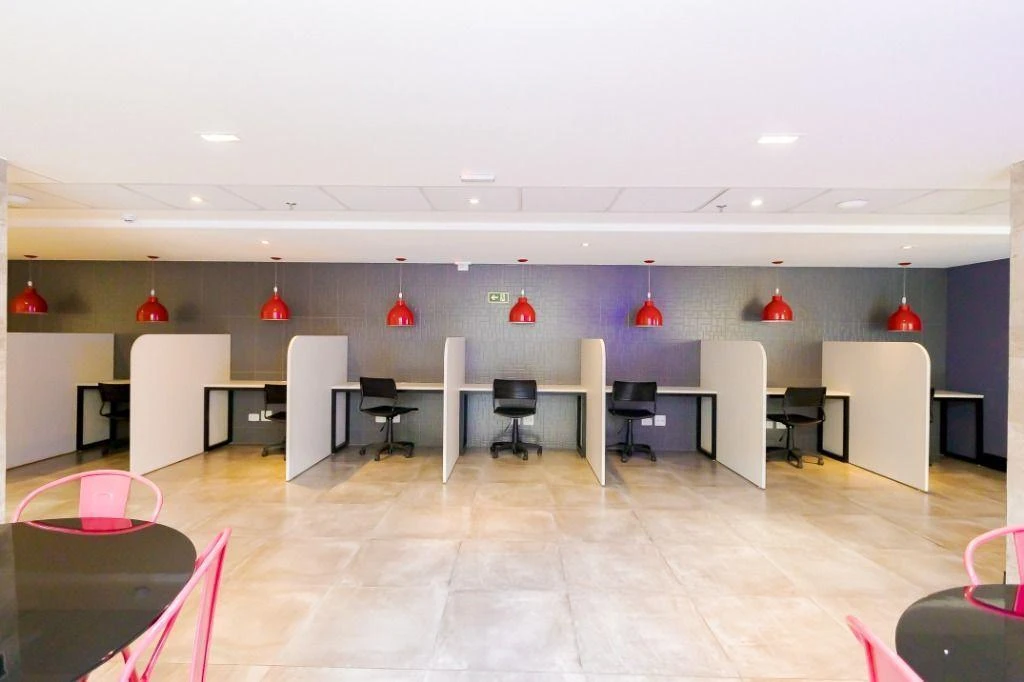 1 quarto e espaço de home office: apartamento de 17 m² — photo 19