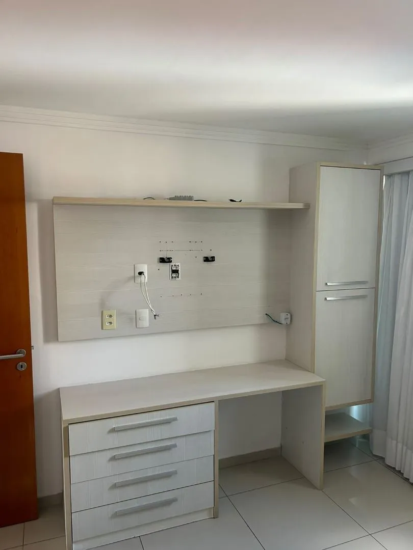 3-bedroom apartment with a home office — photo 11