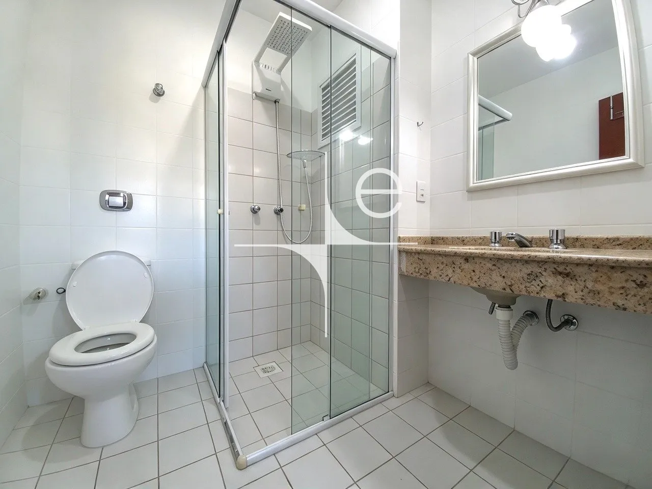 Furnished apartment, 72 m², with a washing machine — photo 22