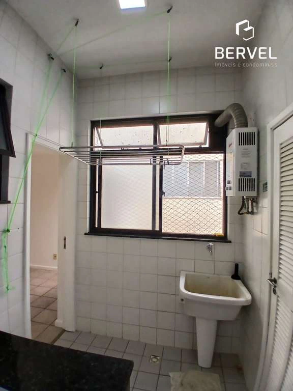 2-bedroom apartment with private BBQ and 1 parking spot — photo 15