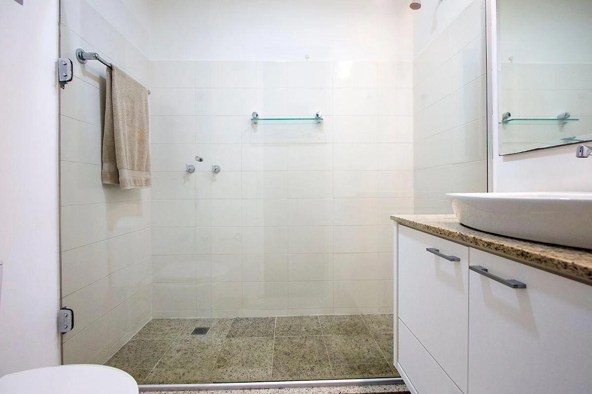 Duplex penthouse furnished with 261 m² and terrace — photo 27