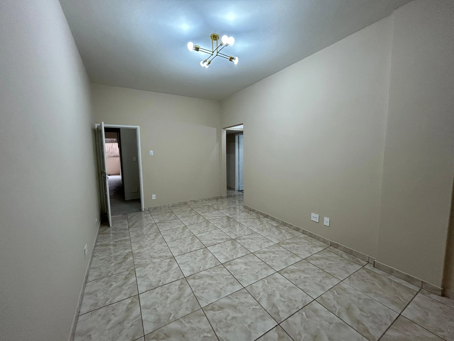 Apartamento de 3 quartos e 110 m² — photo 25