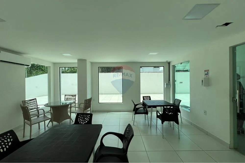 Apartment, 75 m², with a private pool — photo 33