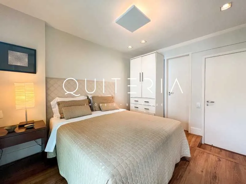 Apartamento duplex com varanda, 3 quartos e 5 banheiros — photo 23