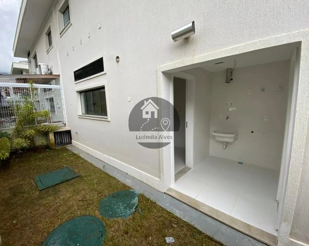 House with 4 en-suite bedrooms and balcony grill — photo 6