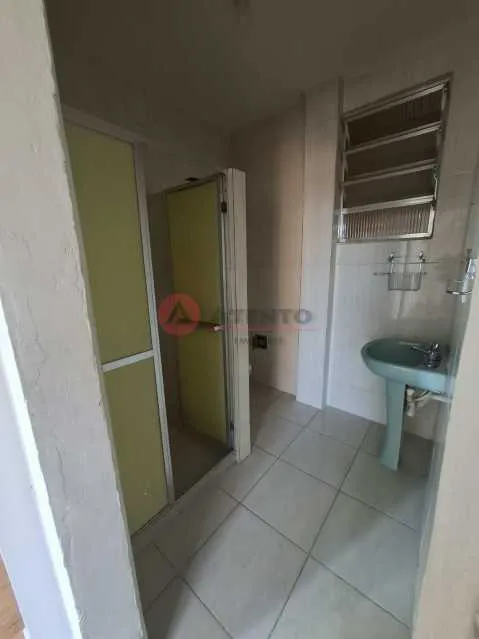 Apartamento com piso de madeira ou laminado, Brás de Pina — photo 16