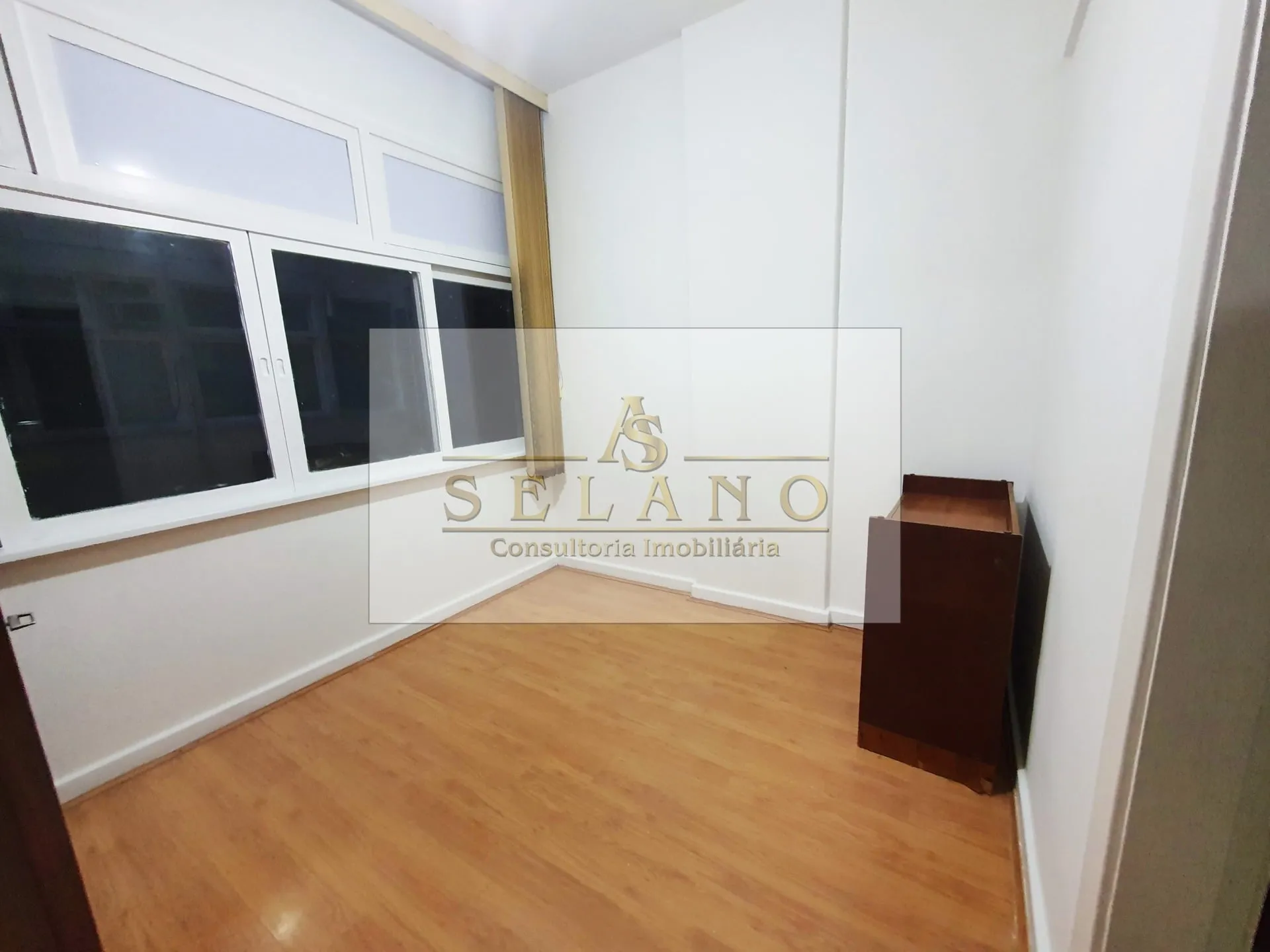 Apartamento, 29 m², com piso de madeira ou laminado — photo 6