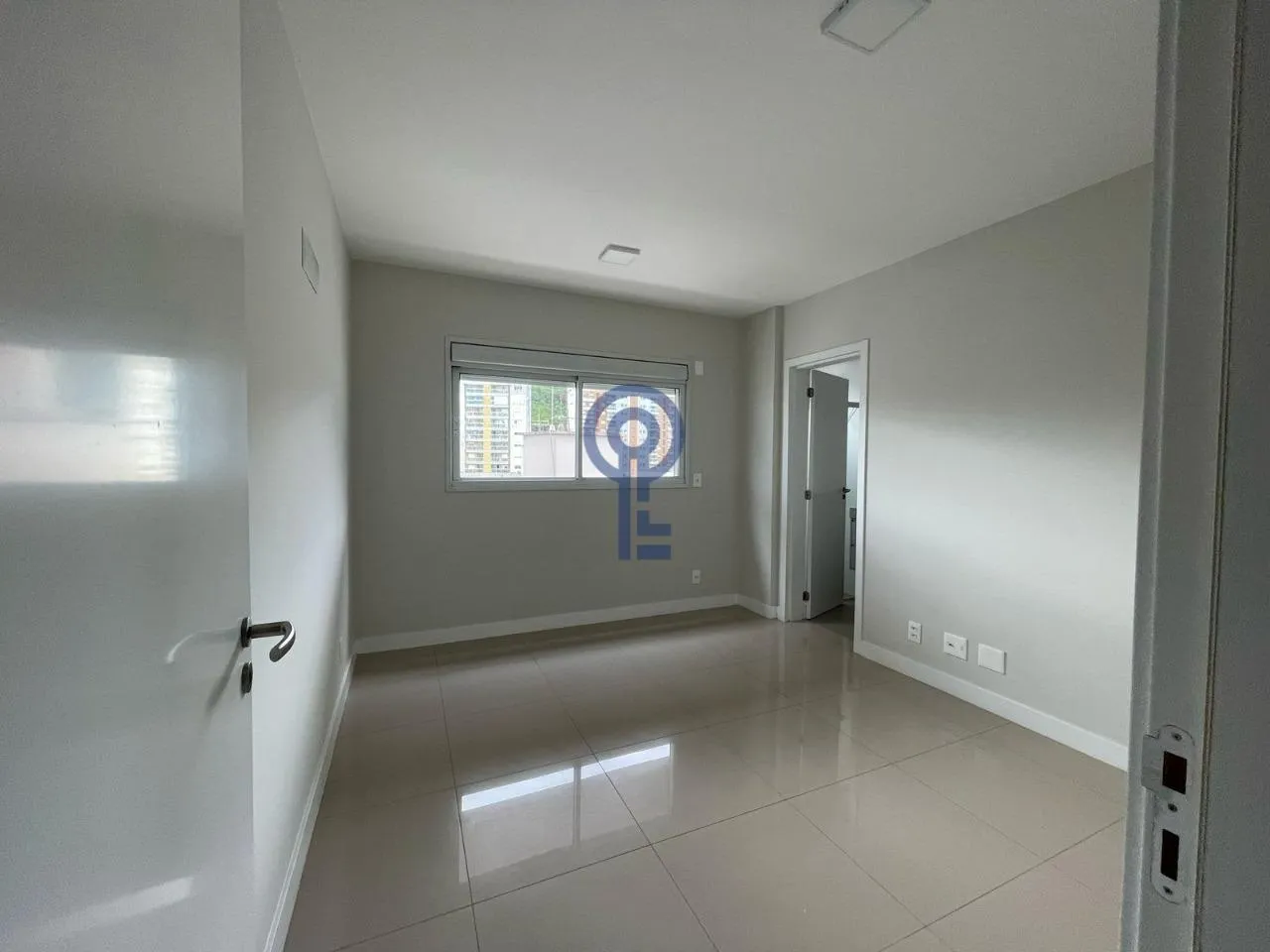 Departamento en piso 4 con balcón gourmet — photo 15
