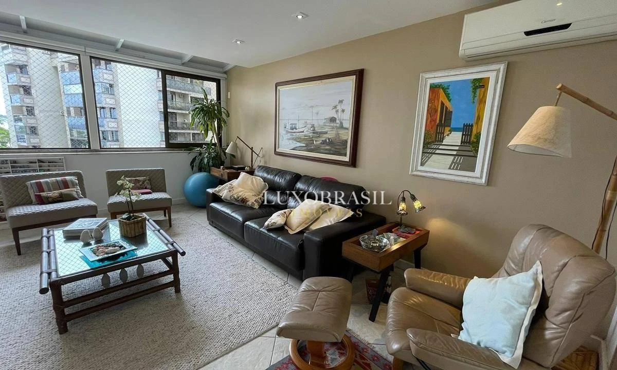 Furnished 3-bedroom apartment with 3 bathrooms — photo 6