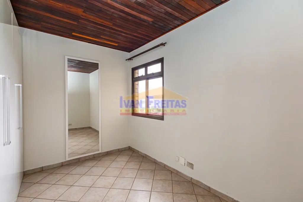 House with 5 bedrooms and balcony, plus 5 parking spots — photo 64