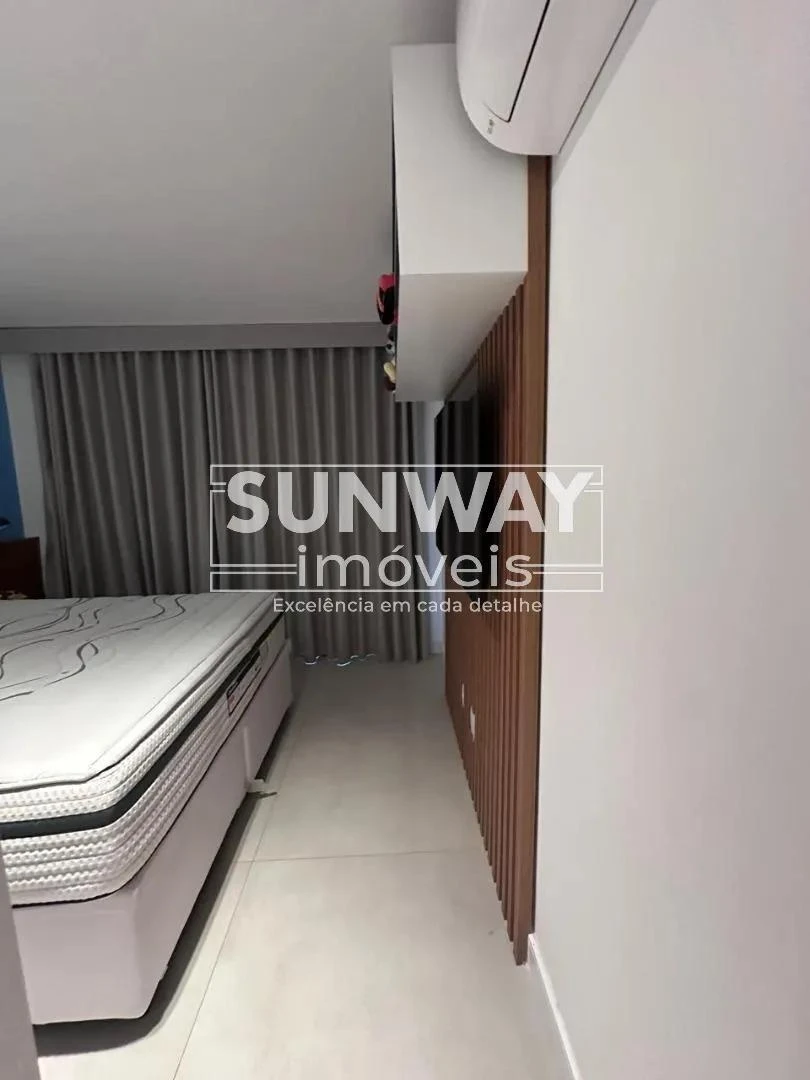 Робоче місце та 6 спалень: будинок 410 м² — photo 6