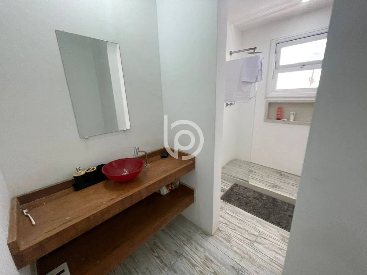 Furnished house with balcony sink and 4 bedrooms — photo 23