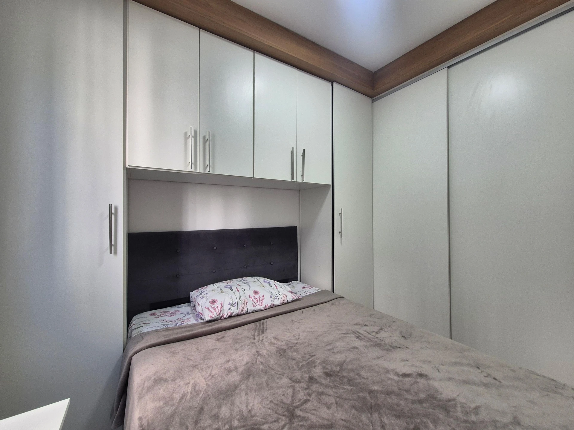 Apartamento mobiliado com 2 quartos e 1 vaga de garagem — photo 27