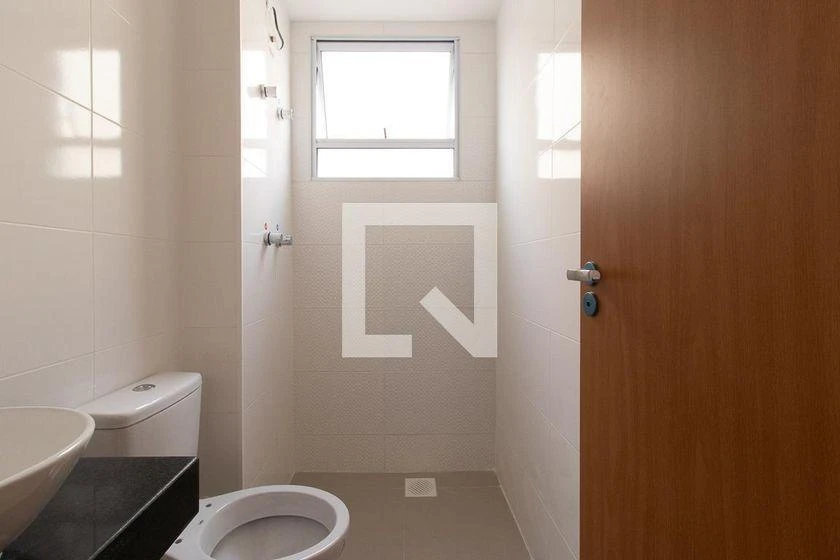 Apartamento de 2 quartos em condomínio com piscina — photo 26