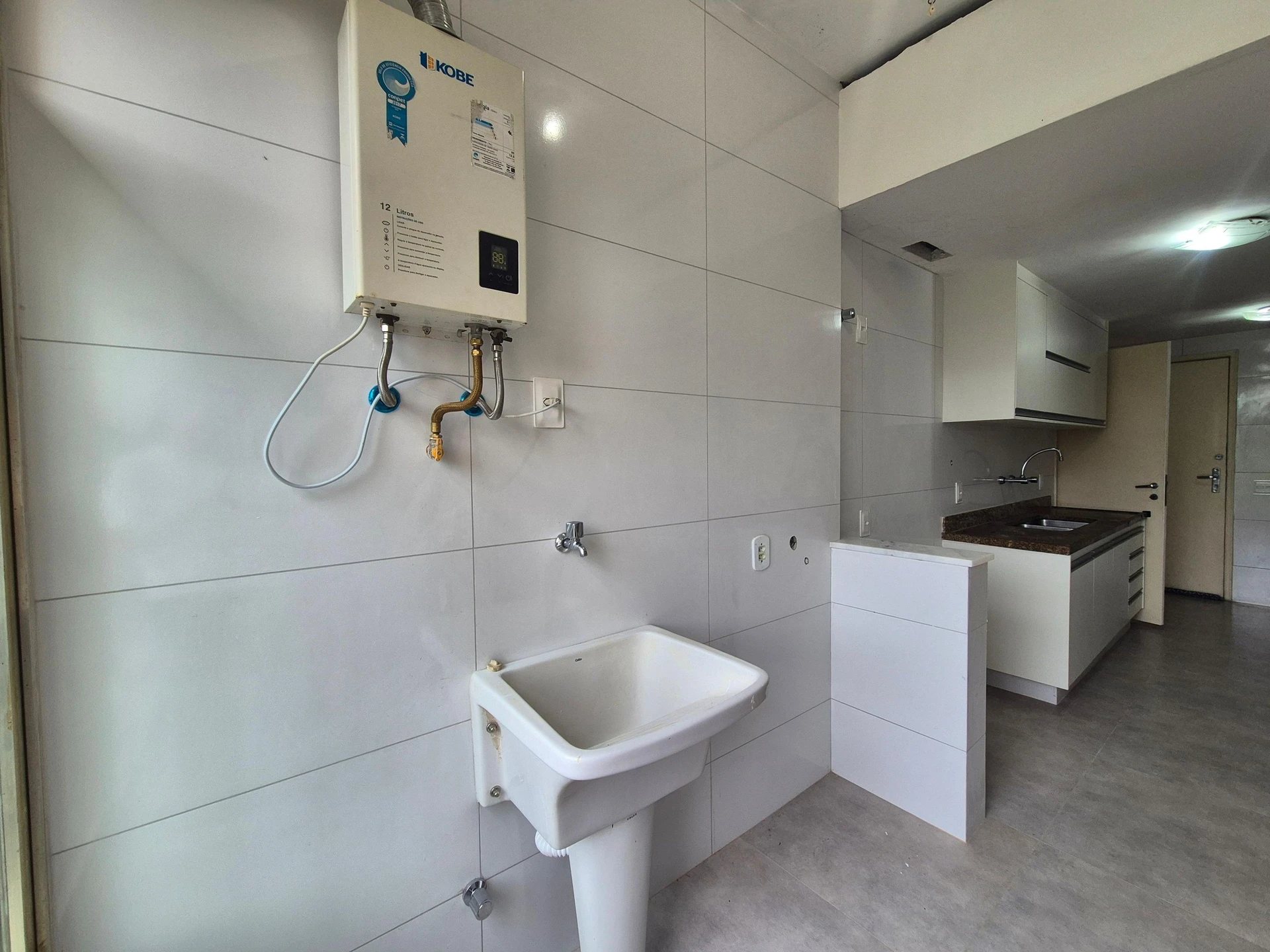 2-bedroom apartment in a building with a sauna — photo 42