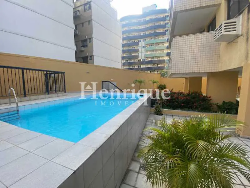 Furnished 1-bedroom apartment with 24-hour concierge — photo 11