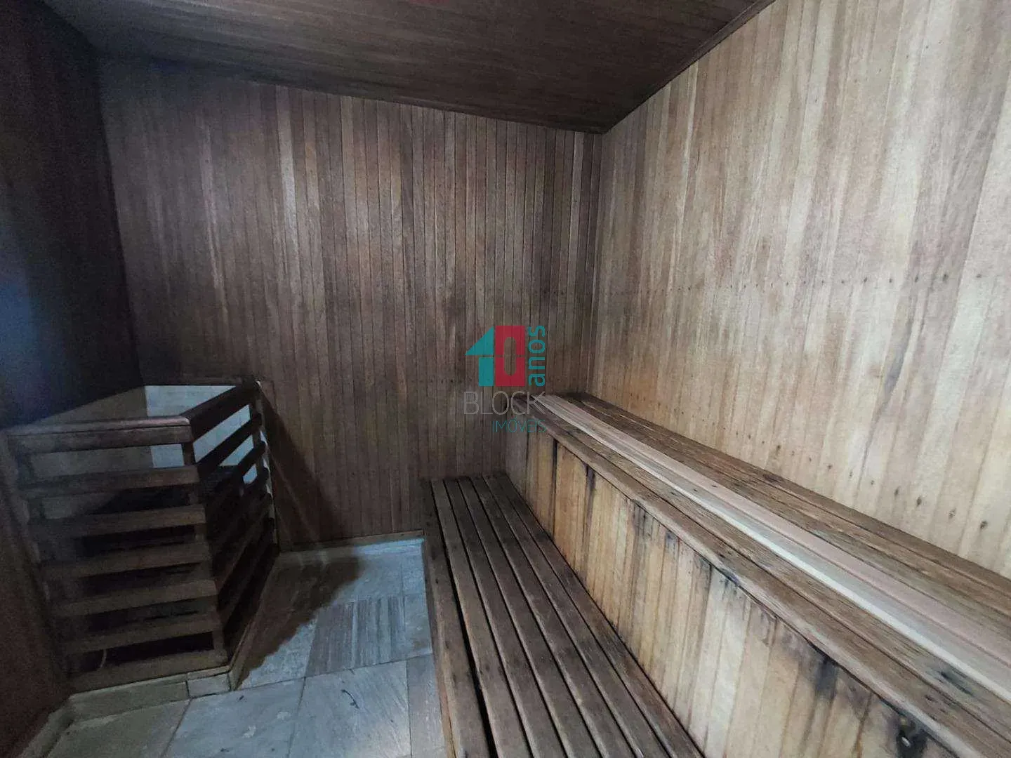 Furnished 72 m² apartment with 2 bedrooms and suite — photo 28