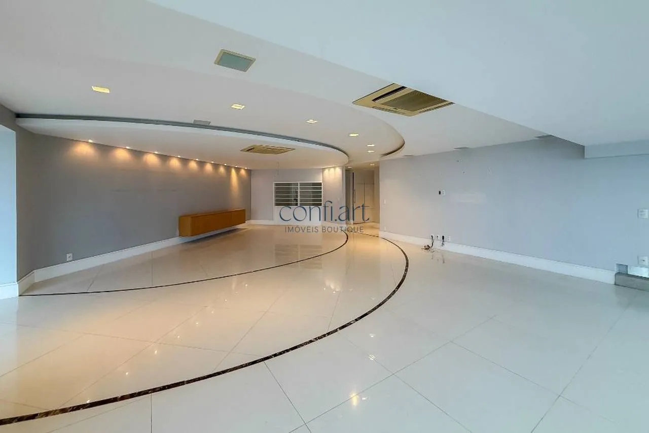 Apartamento, 300 m², com jacuzzi — photo 14