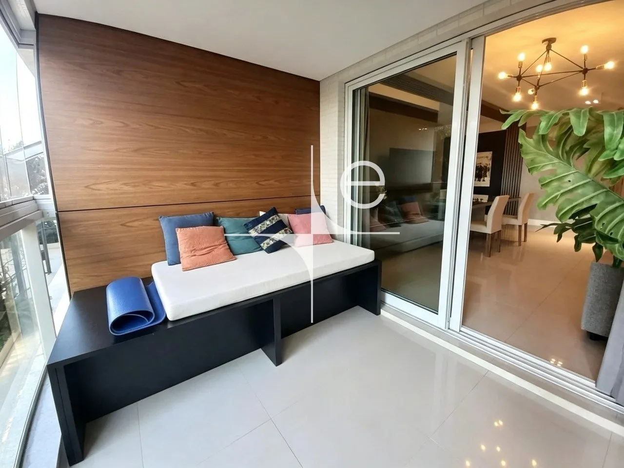 2-bedroom apartment with a washing machine — photo 13