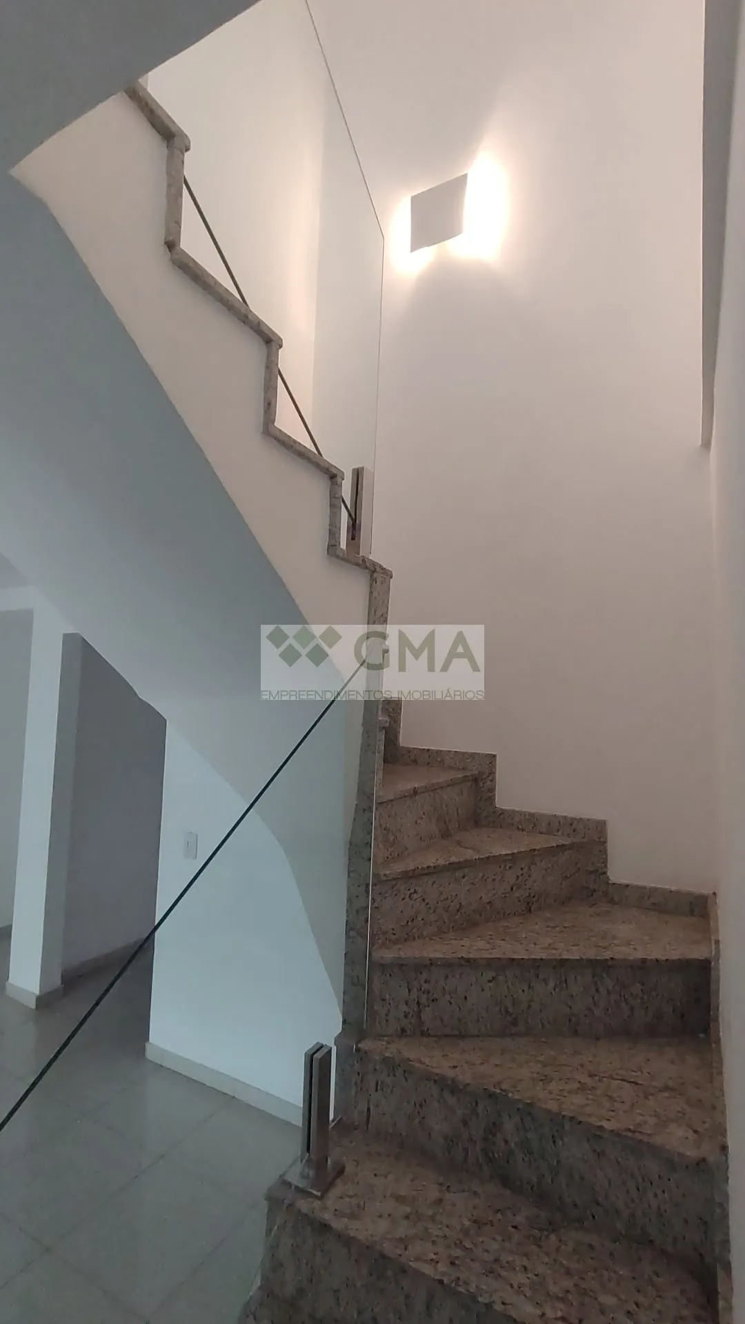 205 m² apartment on the 5th floor with 4 bedrooms — photo 78