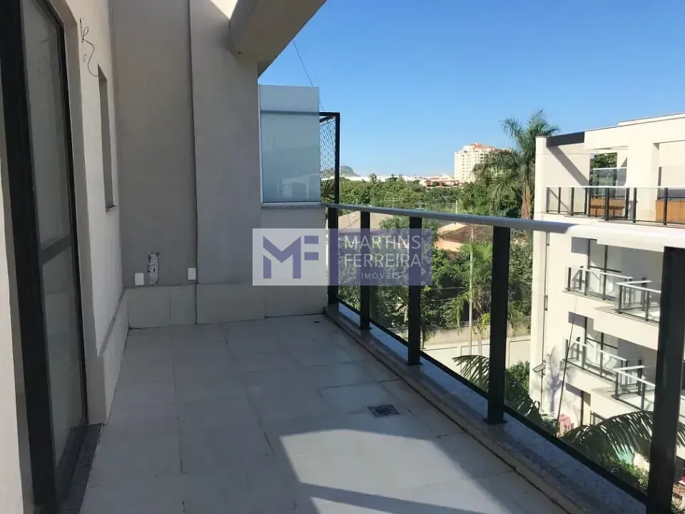 Duplex penthouse apartment with 4 bedrooms, 5 baths