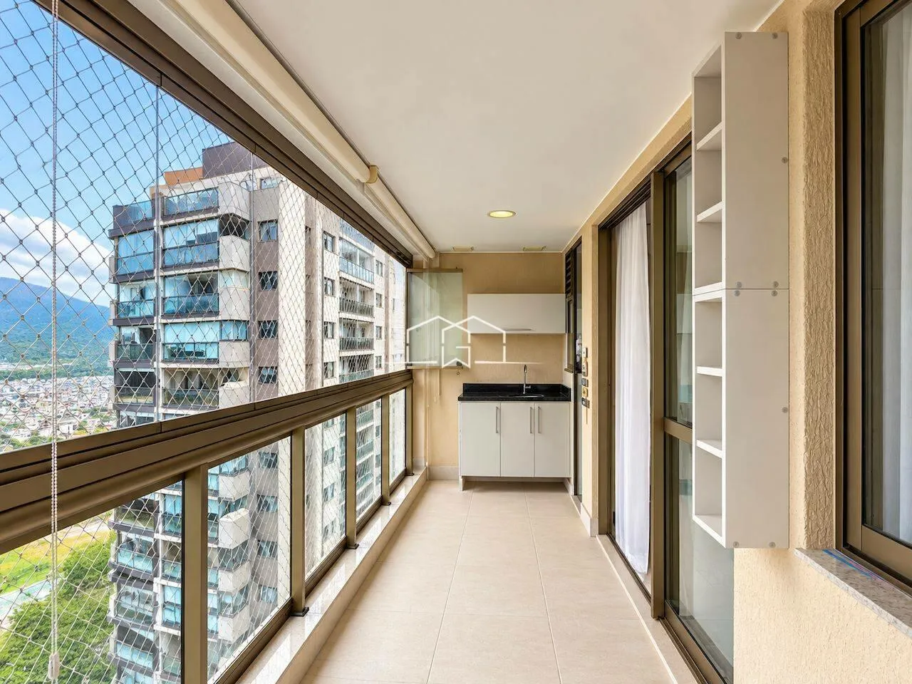 Apartamento, 82 m², com vista para as montanhas — photo 4