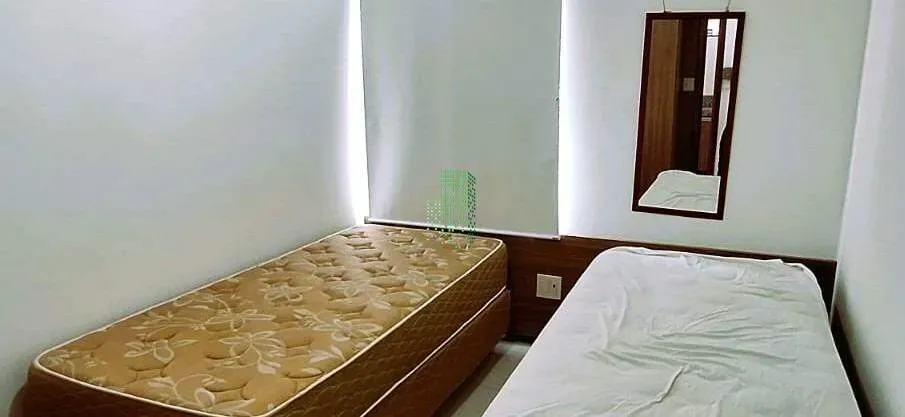 Furnished 65 m² apartment with open kitchen and balcony — photo 11