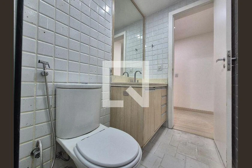 Apartamento mobiliado com 3 quartos e varanda — photo 3