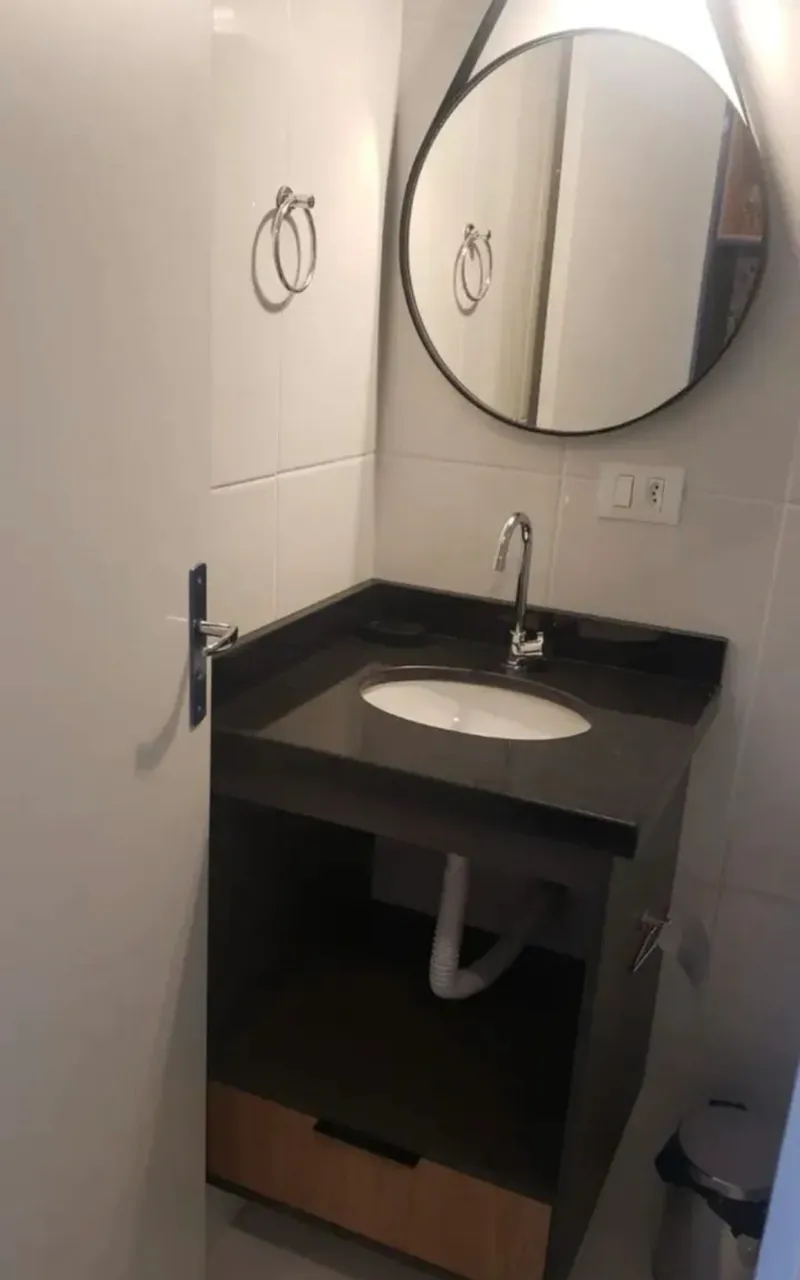 Home office in a one-bedroom apartment, 20 m² — photo 5