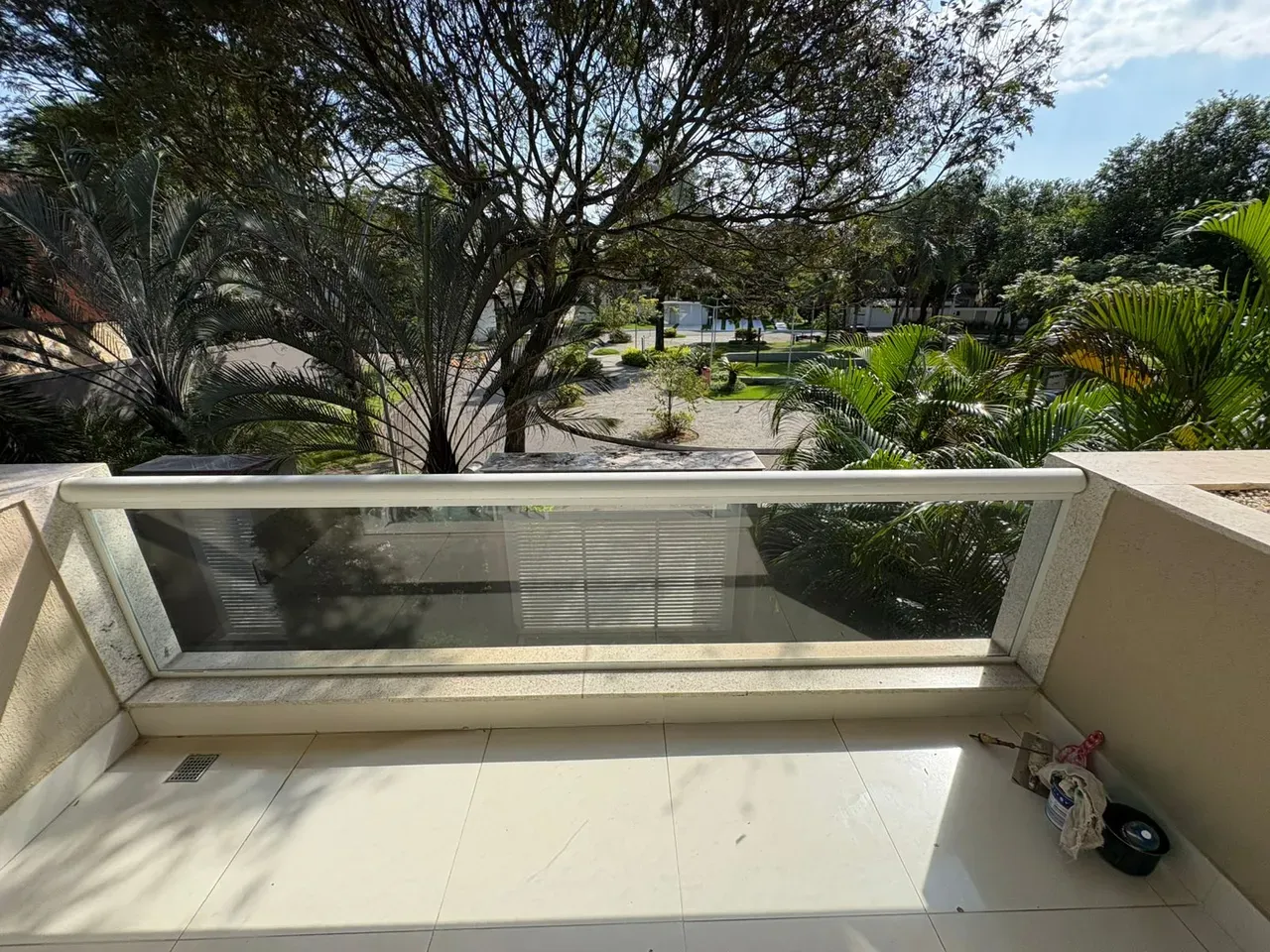 Furnished 6-suite house with 640 m² and 4 parking — photo 46