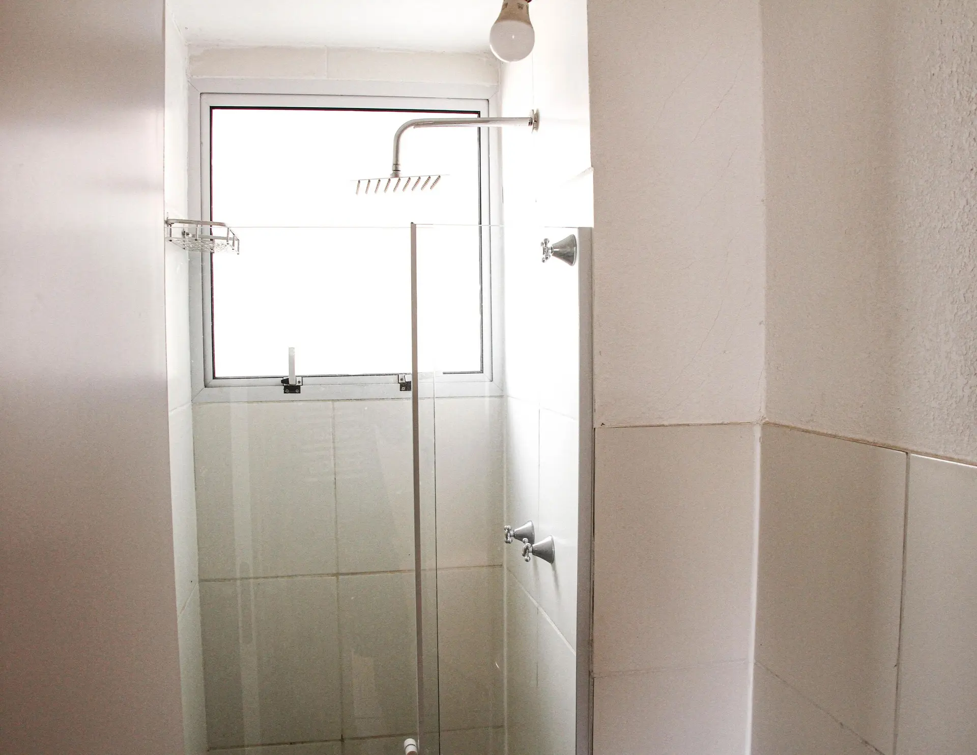 Apartamento com piso de madeira ou laminado, Guaratiba — photo 4