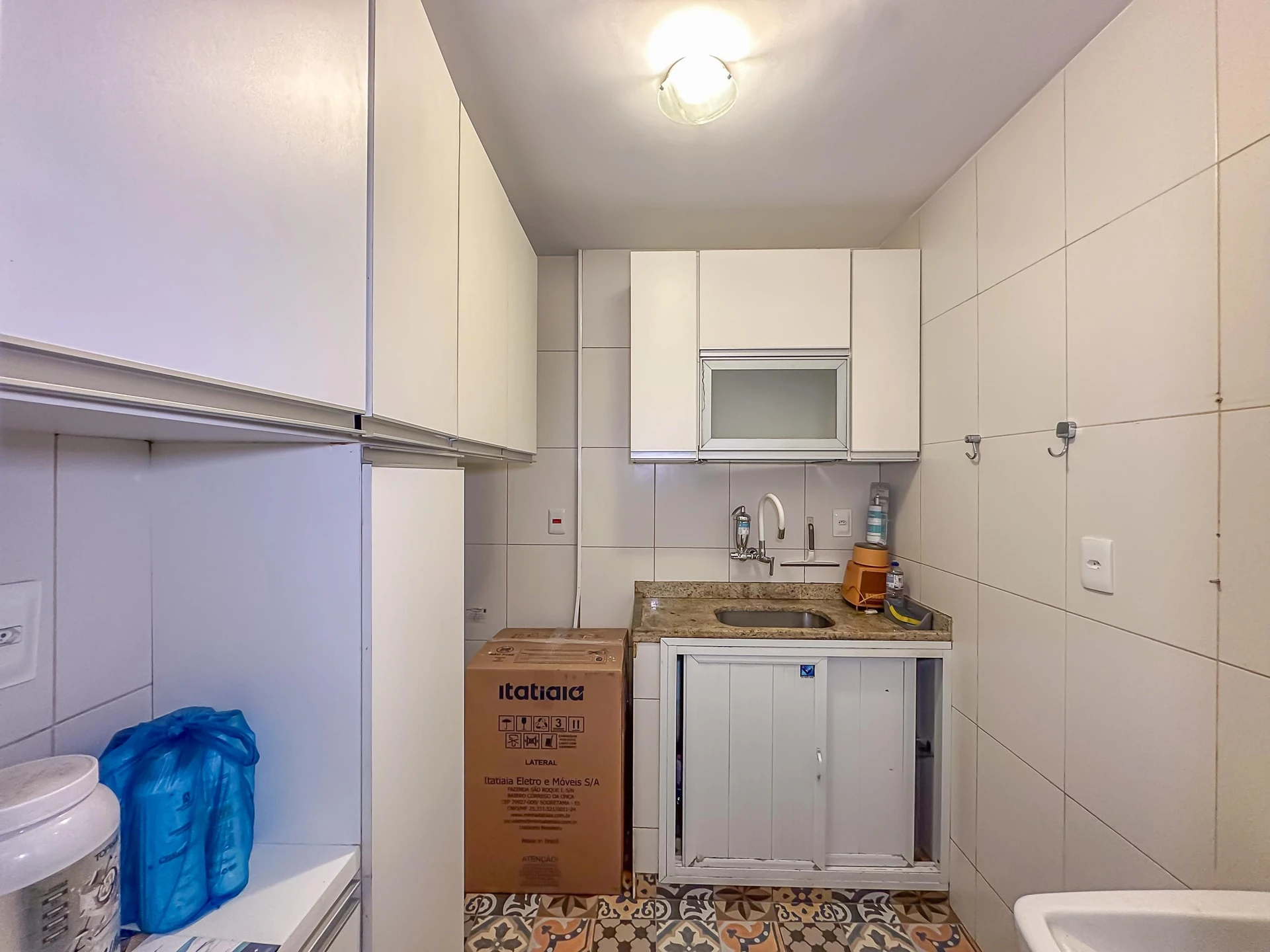 Apartamento de 1 dormitorio con cocina abierta al salón — photo 2