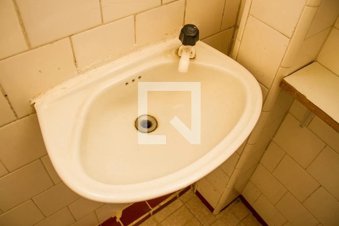 Деревянный пол или ламинат и 2 спальни: квартира 57 м² — photo 19