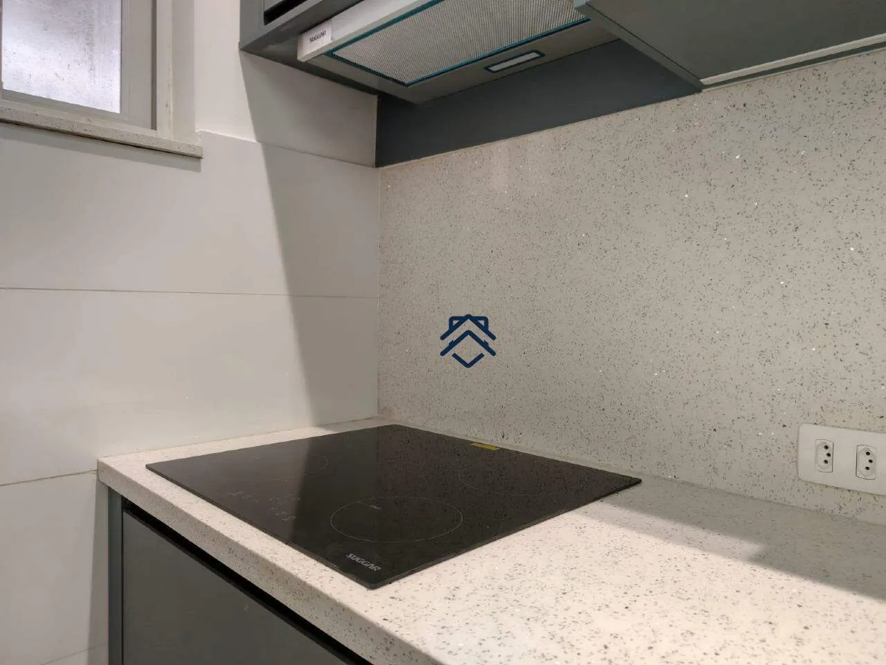 Duplex house with open-plan kitchen and 2 bedrooms — photo 12