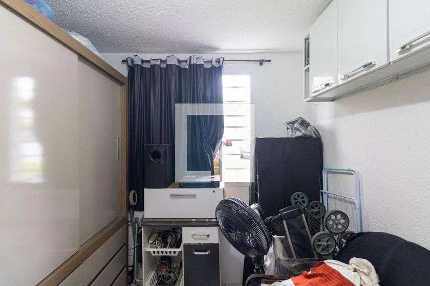 2-bedroom apartment with open-plan gas kitchen — photo 25