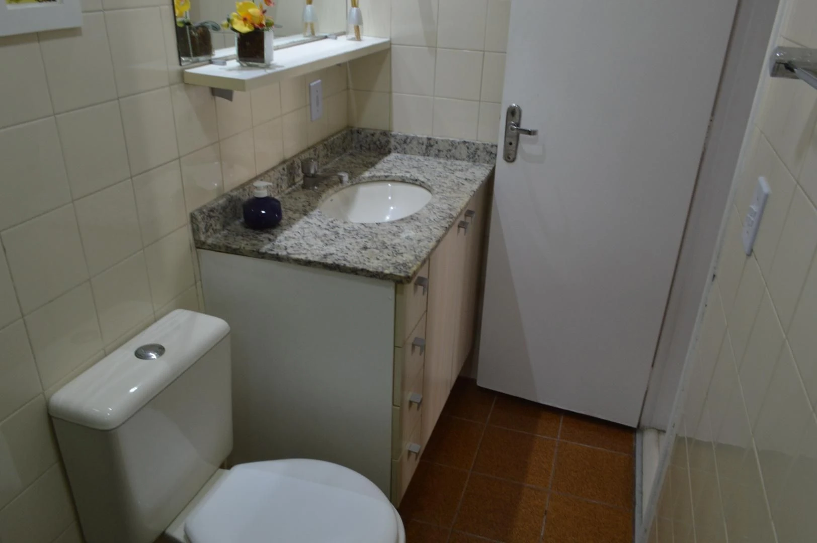 Apartamento amueblado de 2 dormitorios con balcón — photo 32