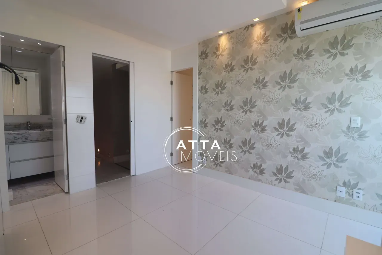 Ванна и 3 спальни: квартира 176 м² — photo 10