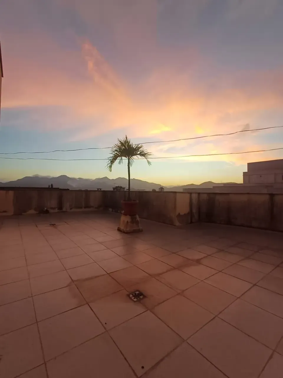 Duplex penthouse with 3 bedrooms and city views — photo 16