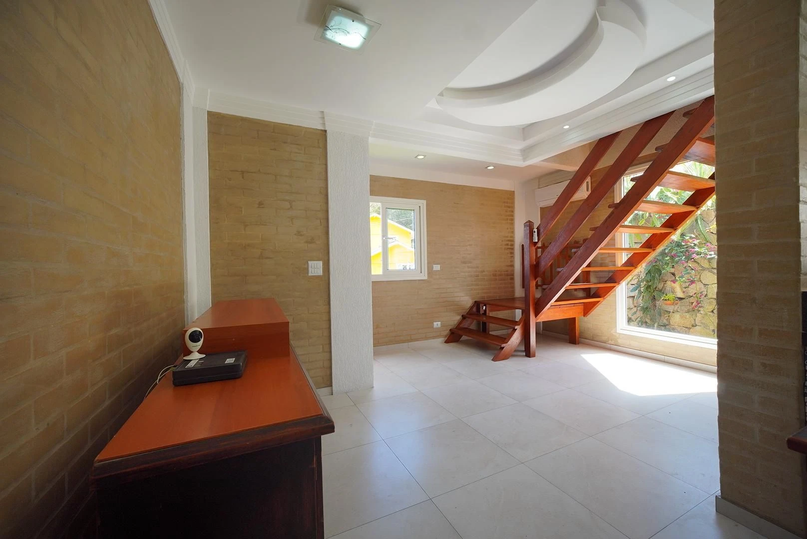 House with 2 bedrooms, 2 bathrooms and private garden — photo 23