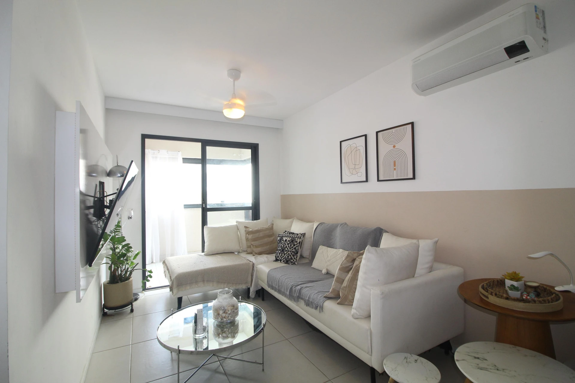 3-bedroom apartment in a building with a sauna — photo 10