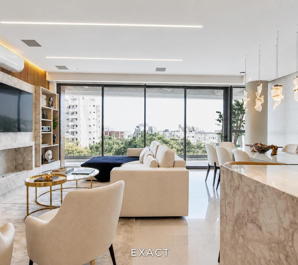 Furnished apartment with 3 en-suite bedrooms 187 m²