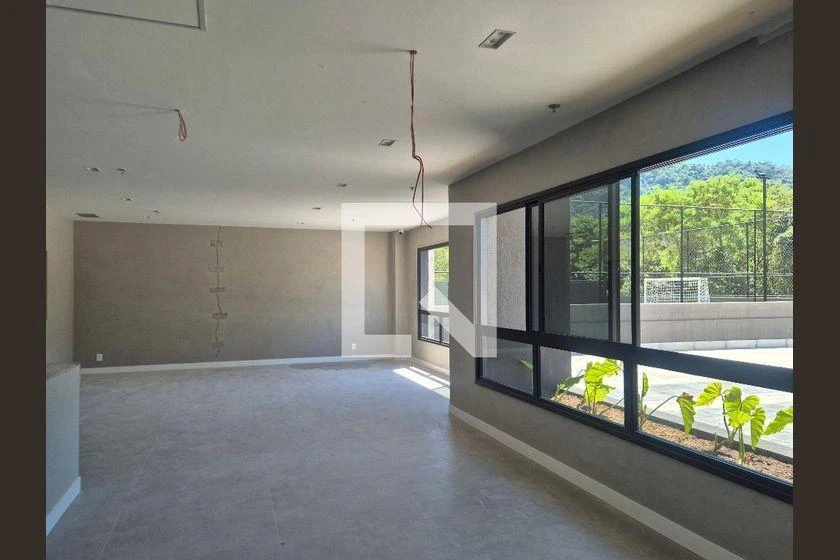 Apartamento para locação com janelas do chão ao teto — photo 7