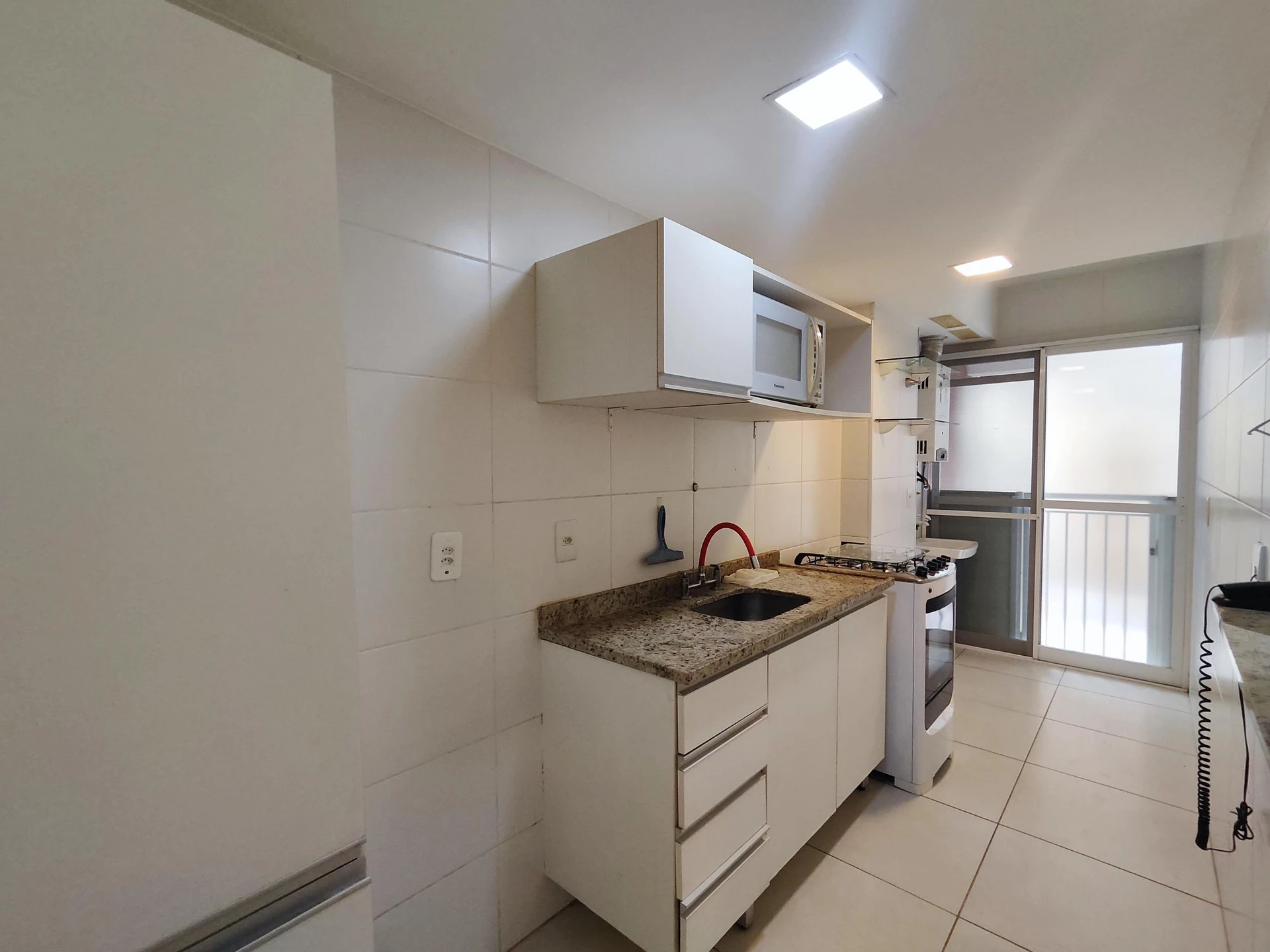Apartamento de 2 quartos em condomínio com sauna — photo 4