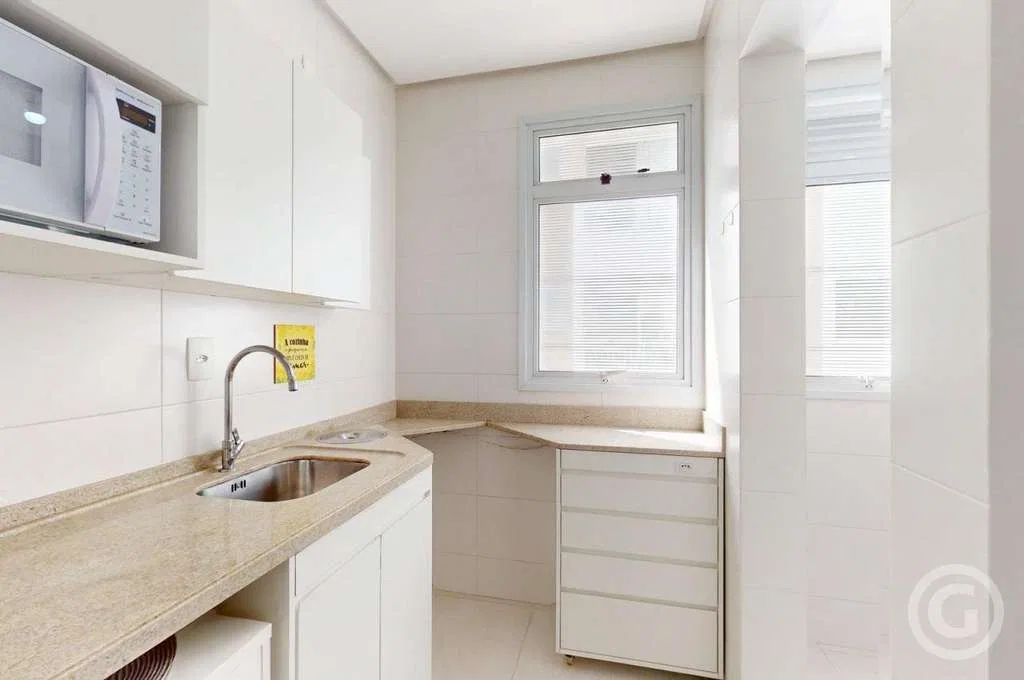 2-bedroom apartment with a private BBQ in Florianópolis — photo 8