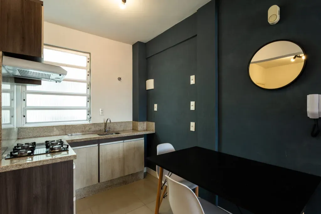 One-bedroom apartment with a washing machine — photo 7