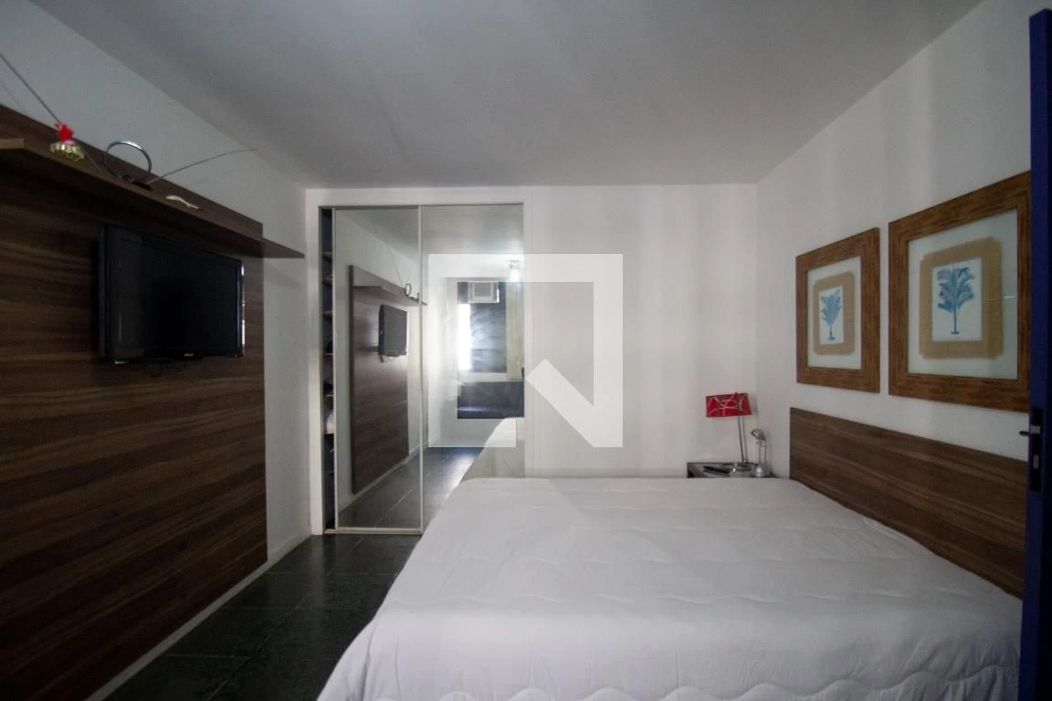 Water view in a 2-bedroom apartment, 75 m² — photo 3