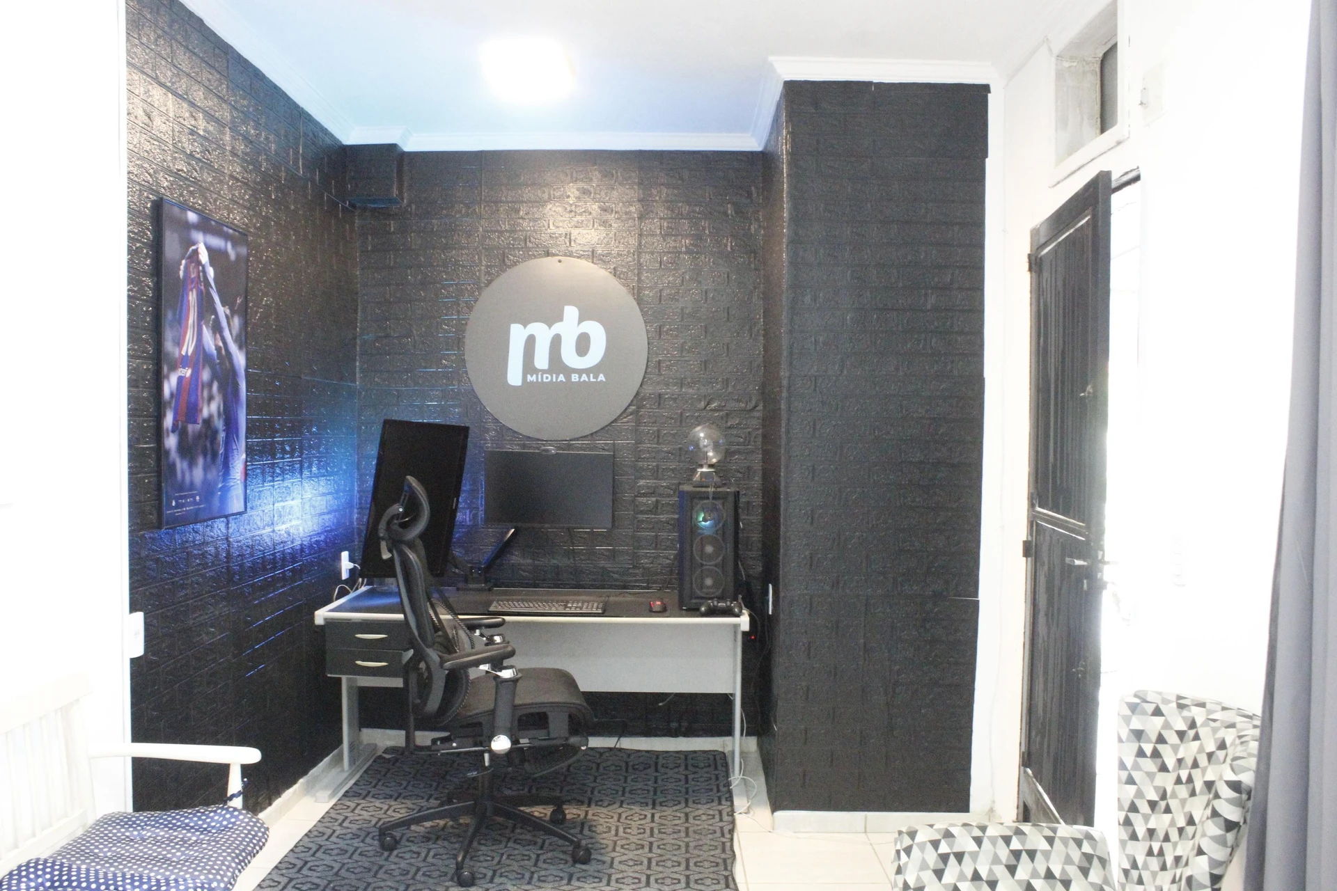 Furnished house with 3 bedrooms and 4 bathrooms — photo 4