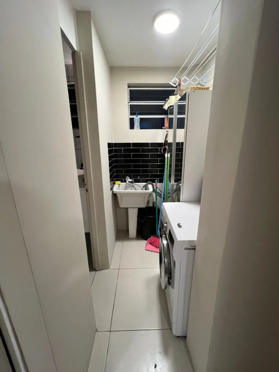 2-bedroom house with a washing machine in Curitiba — photo 10