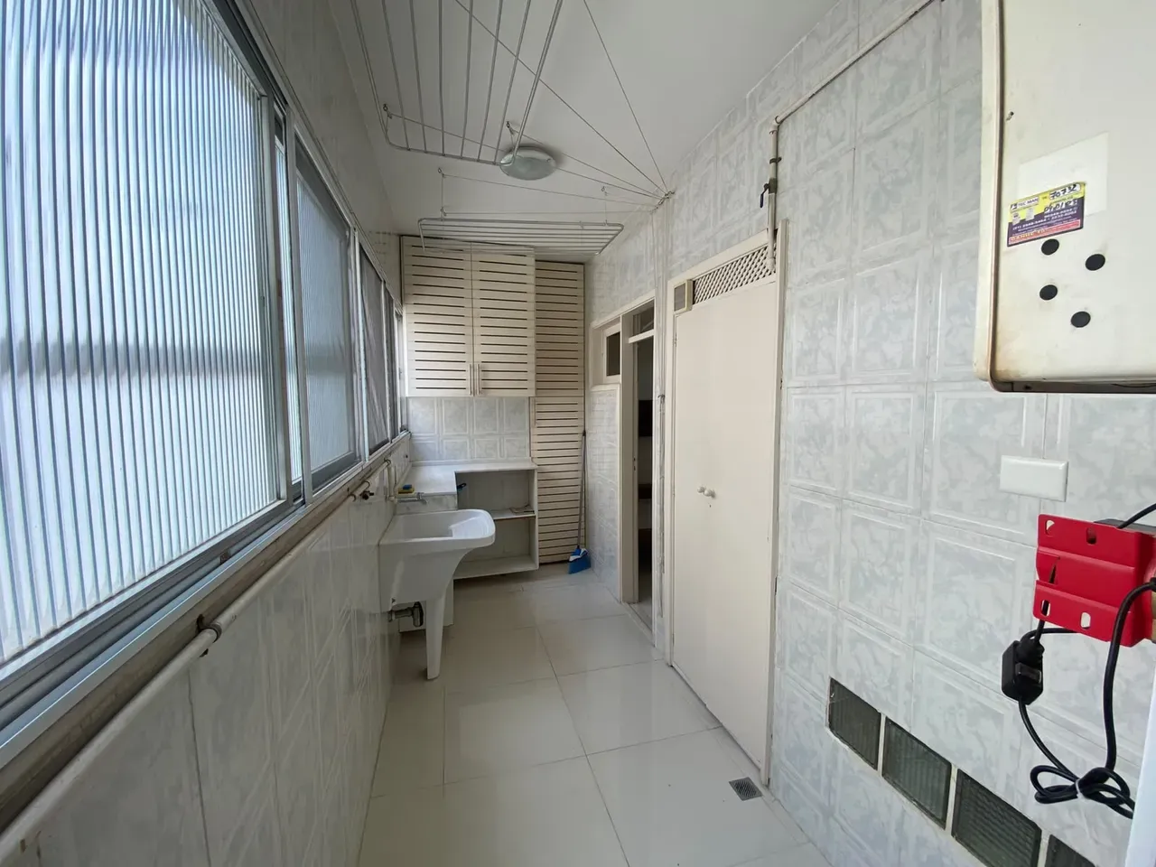 Apartamento no 1º andar com banheira — photo 19