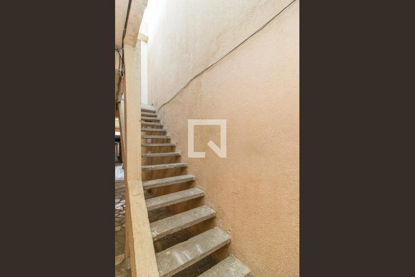 Casa en alquiler con 1 dormitorio y ducha con vidrio — photo 8